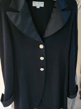 St John Evening Blk Santana Jacket w Labels Size 4 w 3 'Diamond' Butns/30 1/2"
